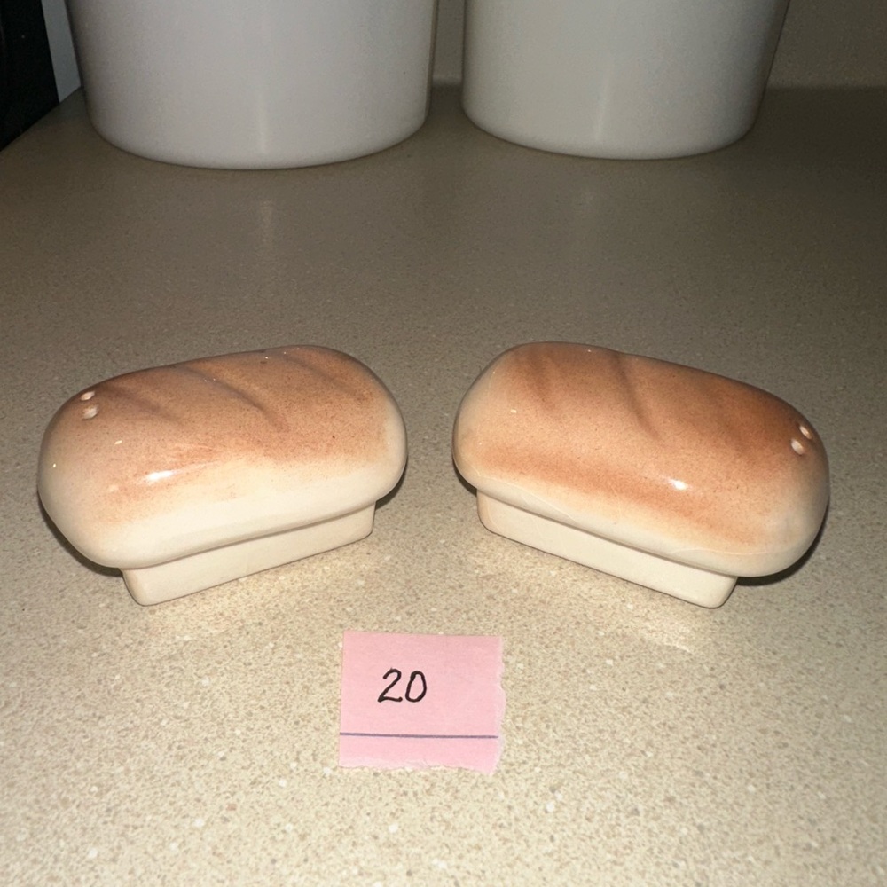 Ceramic Bread Loaf Salt and Pepper Shakers - Brown and Cream
